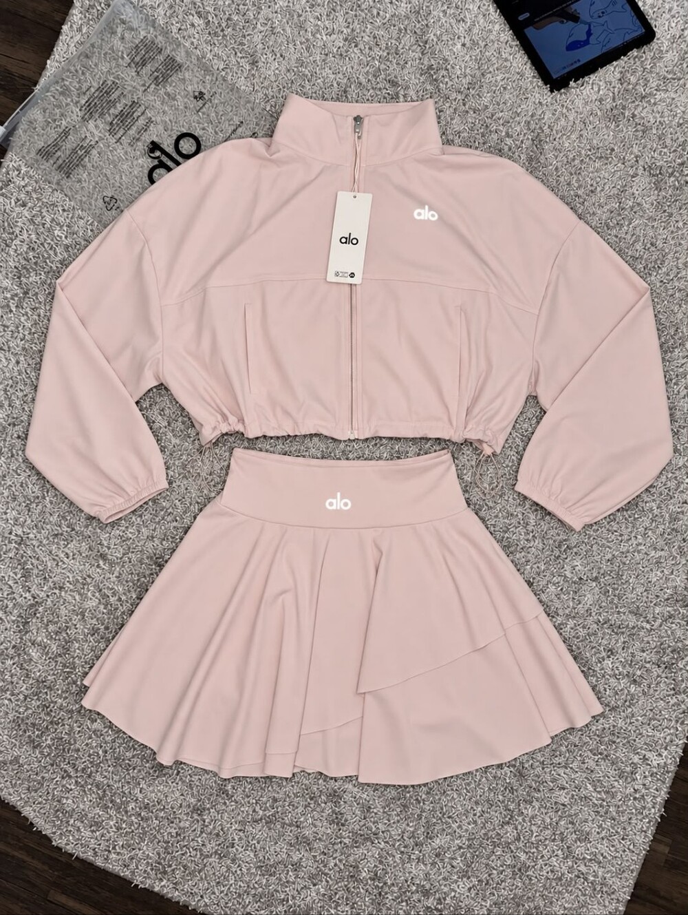 Alo Yoga Blush Pink Cropped Zip Jacket & Tennis Skirt Set Size M